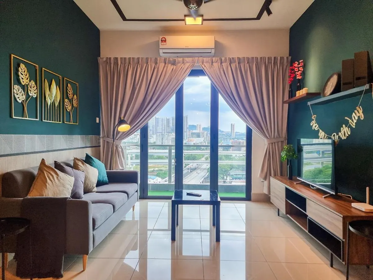 Kl One Residence By Nest Home Infinity Pool & Kl Skyline Kuala Lumpur 0*,  Malaysia